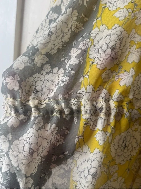 Cabi 5173 Amelia Yellow Floral Gathered Waist 3/4 Sleeve Blouse Size - Picture 6 of 8